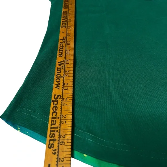 Wicked Emerald City Spirit Jersey Green Gold Glitter Universal Studios Small